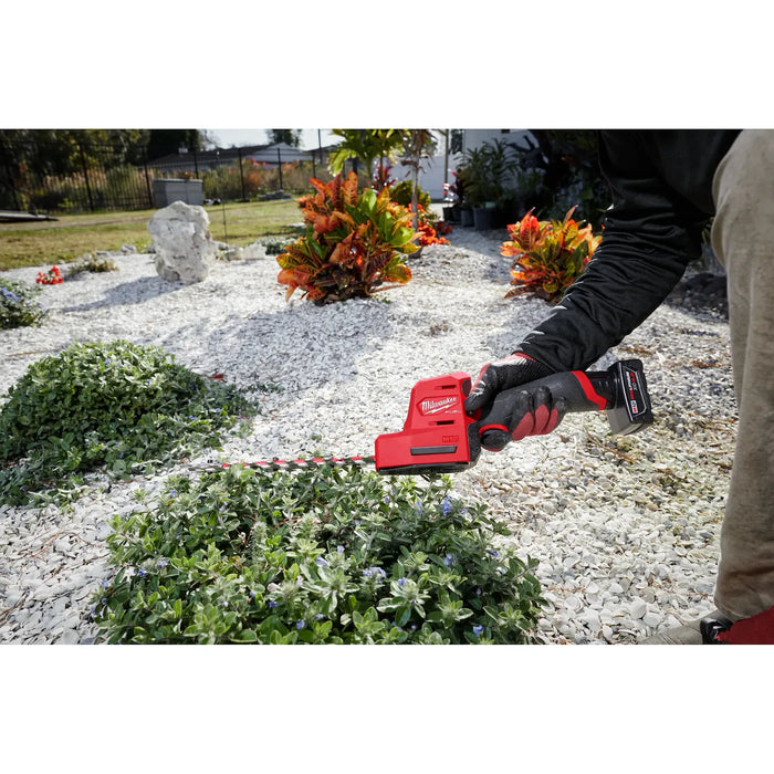 Milwaukee 2533-20 M12 FUEL 8" Hedge Trimmer (Tool Only) - Image 5